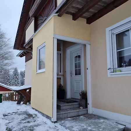 Ferienwohnung Fichtelmountain フィヒテルベルク エクステリア 写真