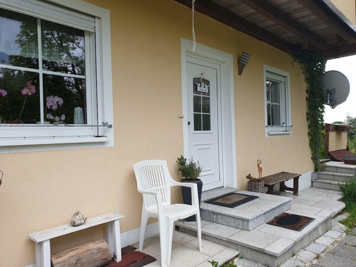 Ferienwohnung Fichtelmountain フィヒテルベルク エクステリア 写真